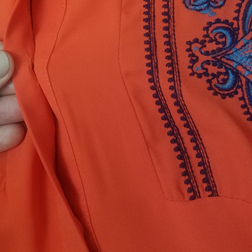 THML Embroidered Top Size Small - Picture 12 of 15
